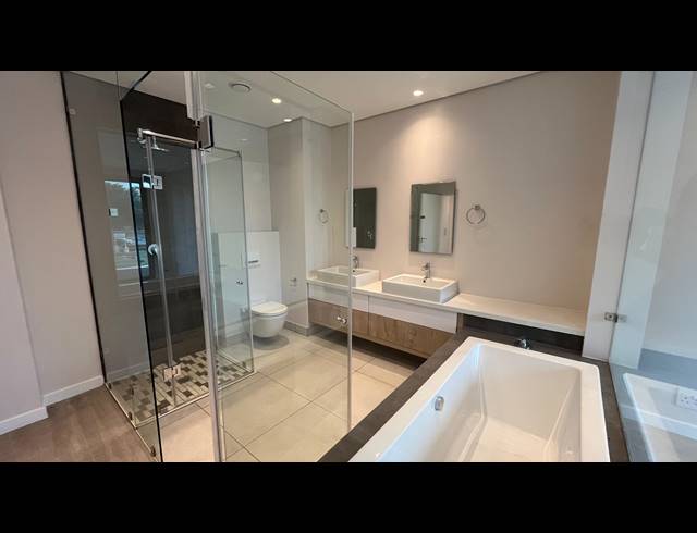 3 bed property to rent in GLENADRIENNE